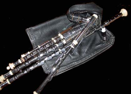 フルセット、Uilleann Pipes: 1988 Alain G Froment氏製作 フルセット、Uilleann Pipes: 1988 Alain G Froment氏製作