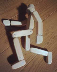 投稿についてもっと詳しく リンバージャック。今日は磨き上げから下塗り